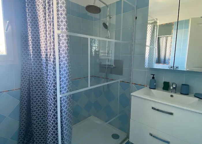 Villa Giens - A Pied -9 Couchages Hyeres