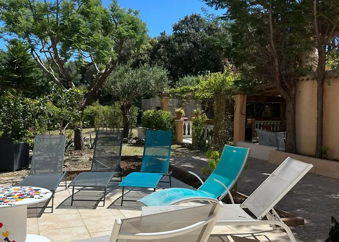 Giens - A Pied -9 Couchages Villa Hyeres