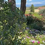 Villa Giens - A Pied -9 Couchages *
