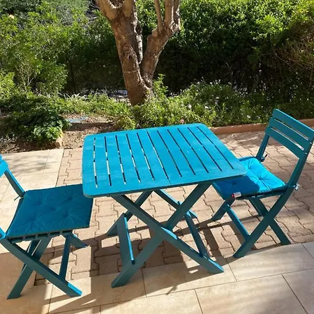 Giens - A Pied -9 Couchages Hyeres