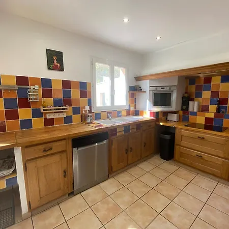 Giens - A Pied -9 Couchages *