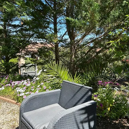 Giens - A Pied -9 Couchages